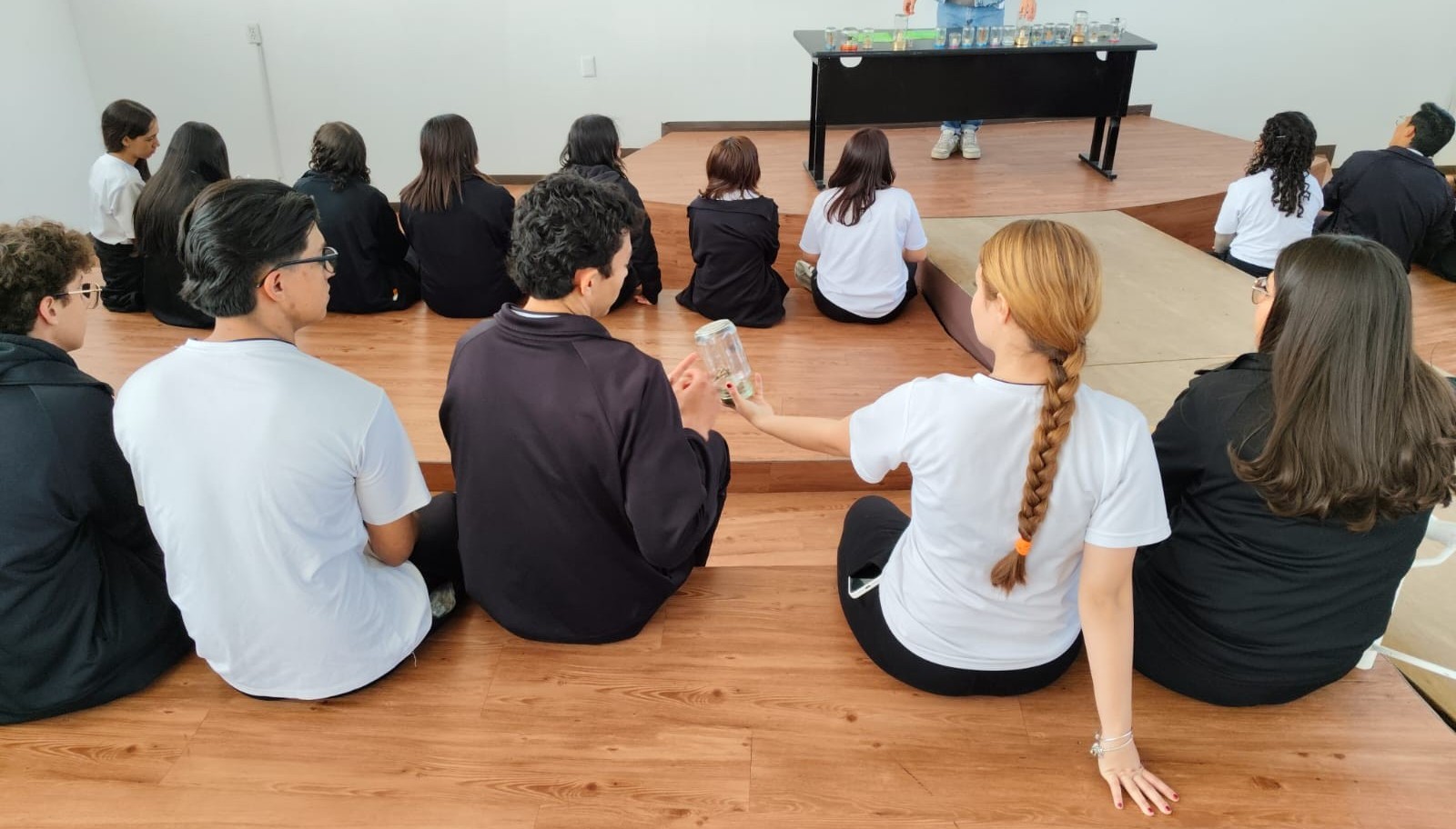 Sample image with waves effect.